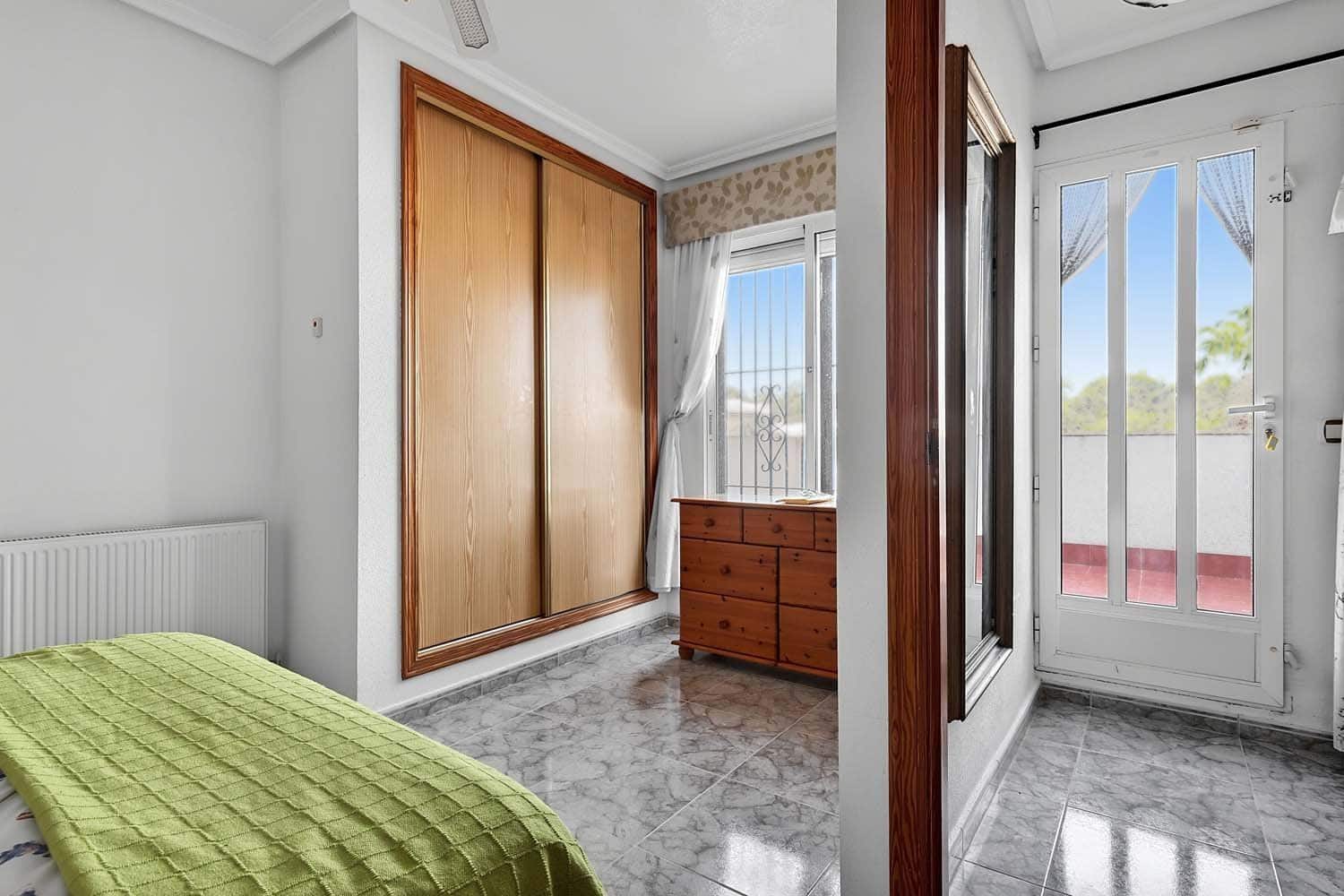 3 Zimmer Villa zu verkaufen in Pinar de Campoverde mit Pool - 299.950 € (Ref: 9730688)