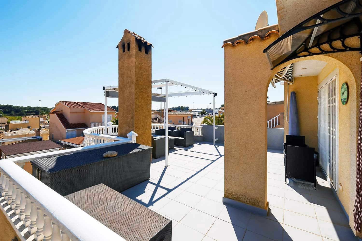 3 camera da letto Villa in vendita in Pinar de Campoverde con piscina - 345.000 € (Rif: 9748227)