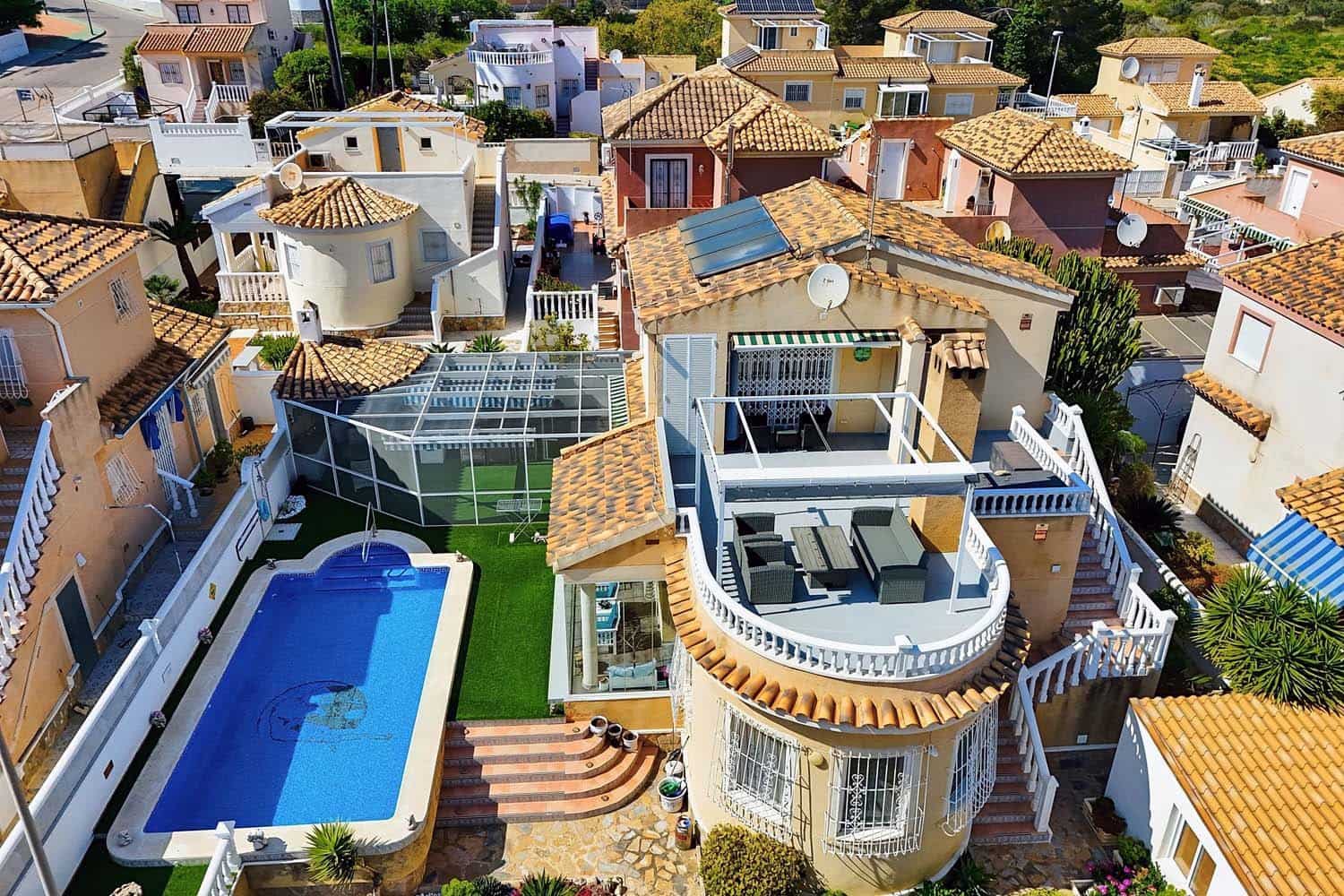 3 camera da letto Villa in vendita in Pinar de Campoverde con piscina - 345.000 € (Rif: 9748227)