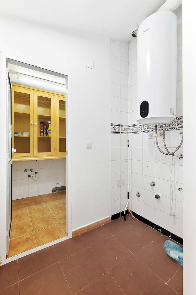 4 sypialnia Dom blizniak na sprzedaż w Torre de la Horadada z basenem - 390 000 € (Ref: 9783148)