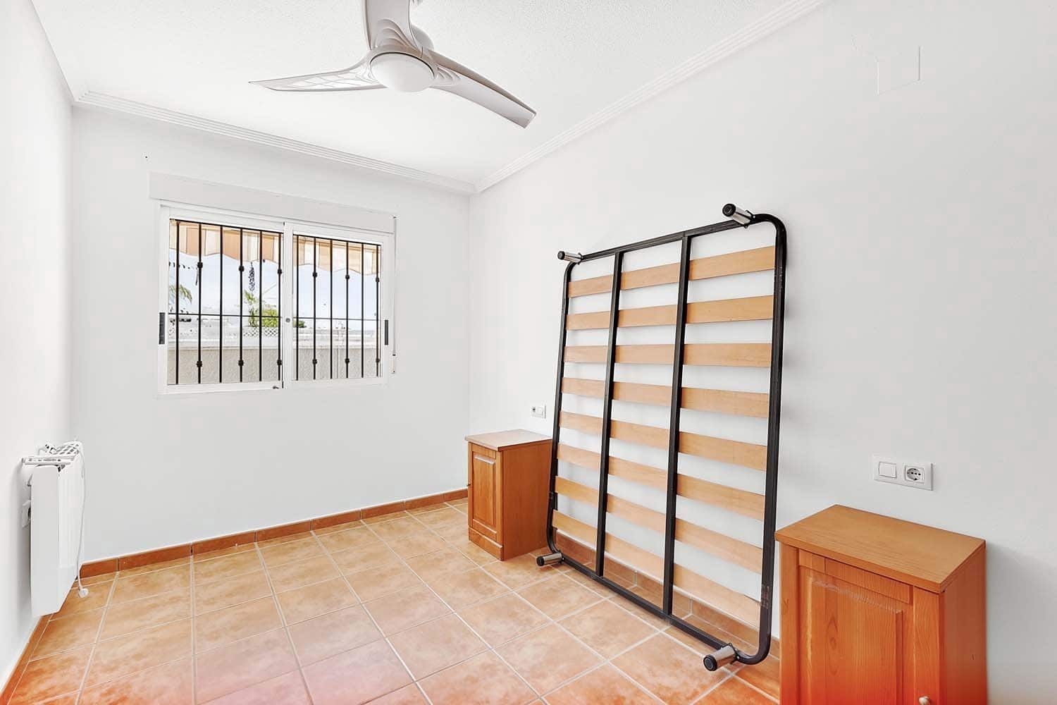 4 sypialnia Dom blizniak na sprzedaż w Torre de la Horadada z basenem - 390 000 € (Ref: 9783148)