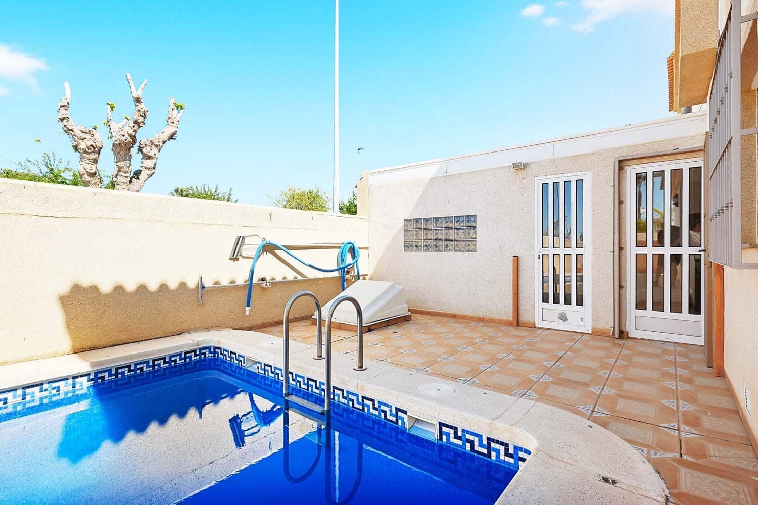 4 sypialnia Dom blizniak na sprzedaż w Torre de la Horadada z basenem - 390 000 € (Ref: 9783148)