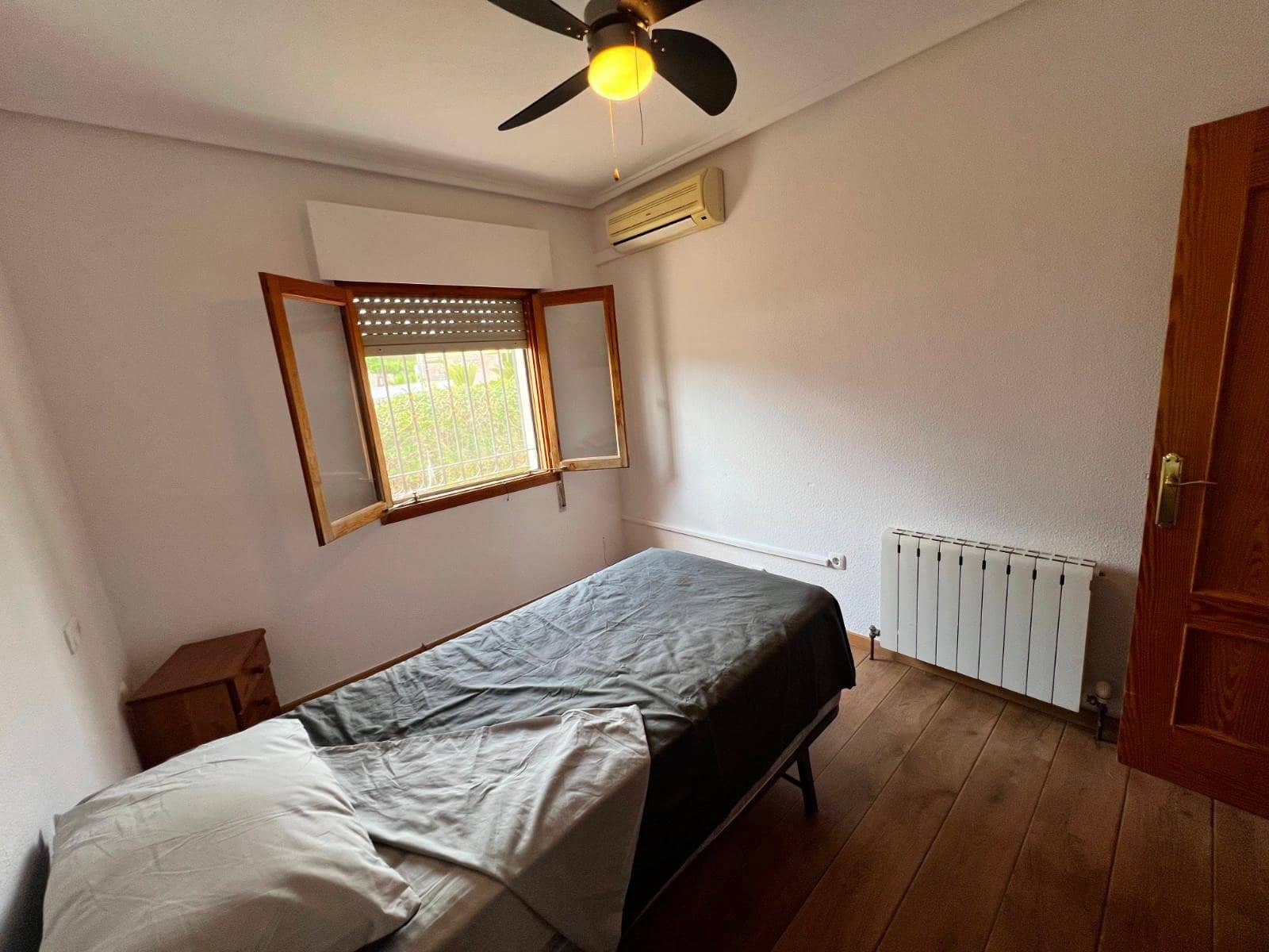 4 slaapkamer Villa te koop in Pinar de Campoverde - € 266.000 (Ref: 9795514)