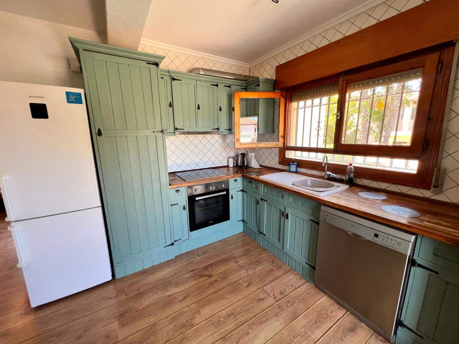 4 slaapkamer Villa te koop in Pinar de Campoverde - € 266.000 (Ref: 9795514)