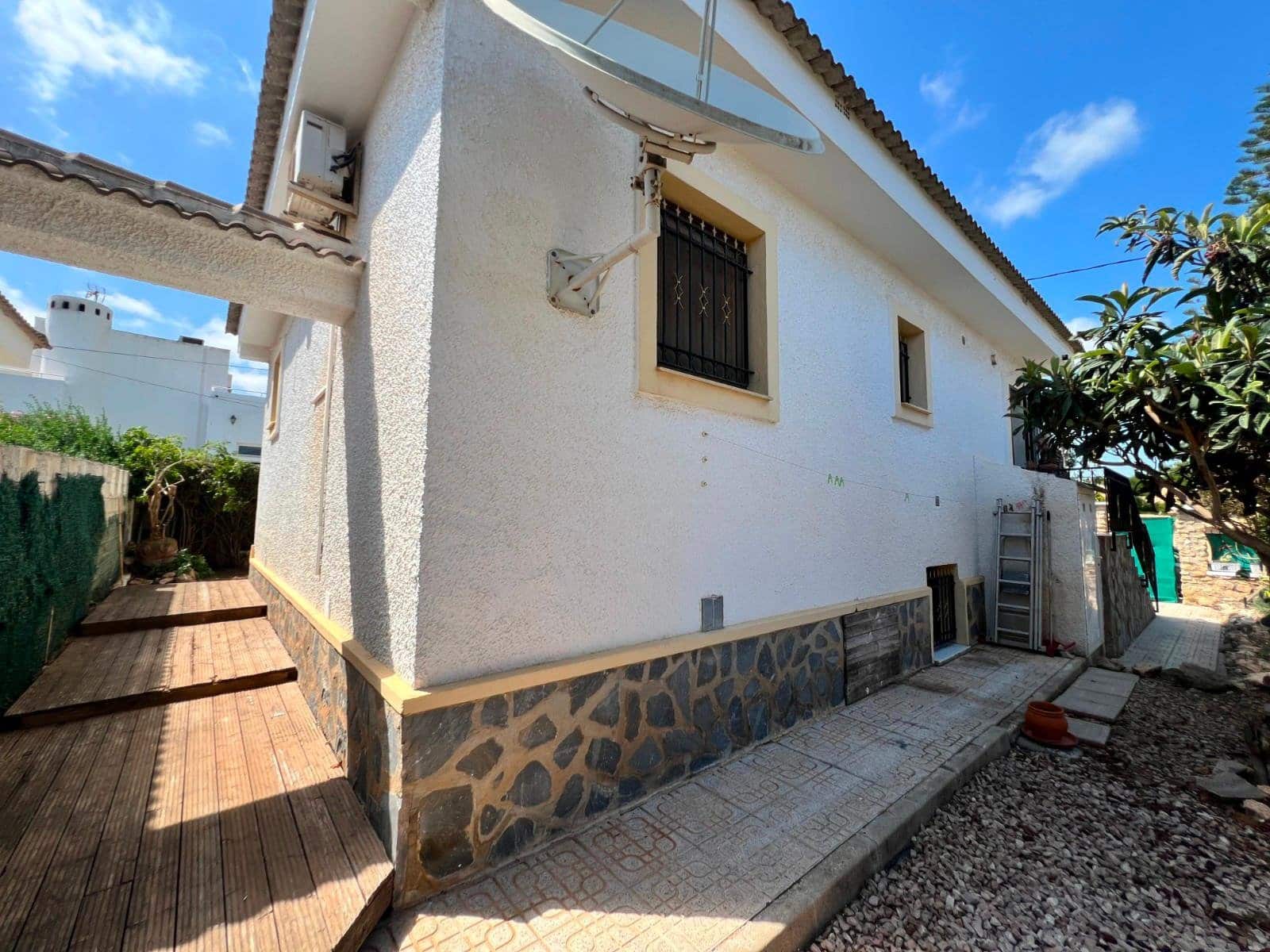 4 slaapkamer Villa te koop in Pinar de Campoverde - € 266.000 (Ref: 9795514)