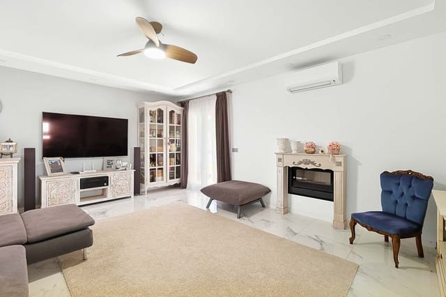 4 camera da letto Villa in vendita in Pinar de Campoverde, Pilar de la Horadada con piscina - 499.000 € (Rif: 9814616)