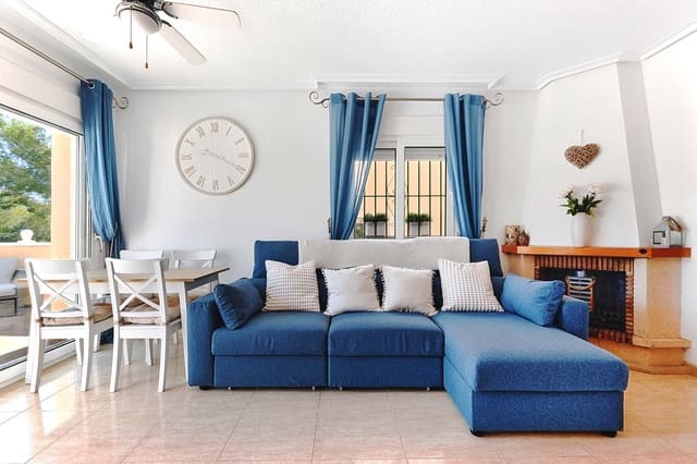 Pareado de 3 habitaciones en Pinar de Campoverde, Pilar de la Horadada en venta - 210.000 € (Ref: 9820858)
