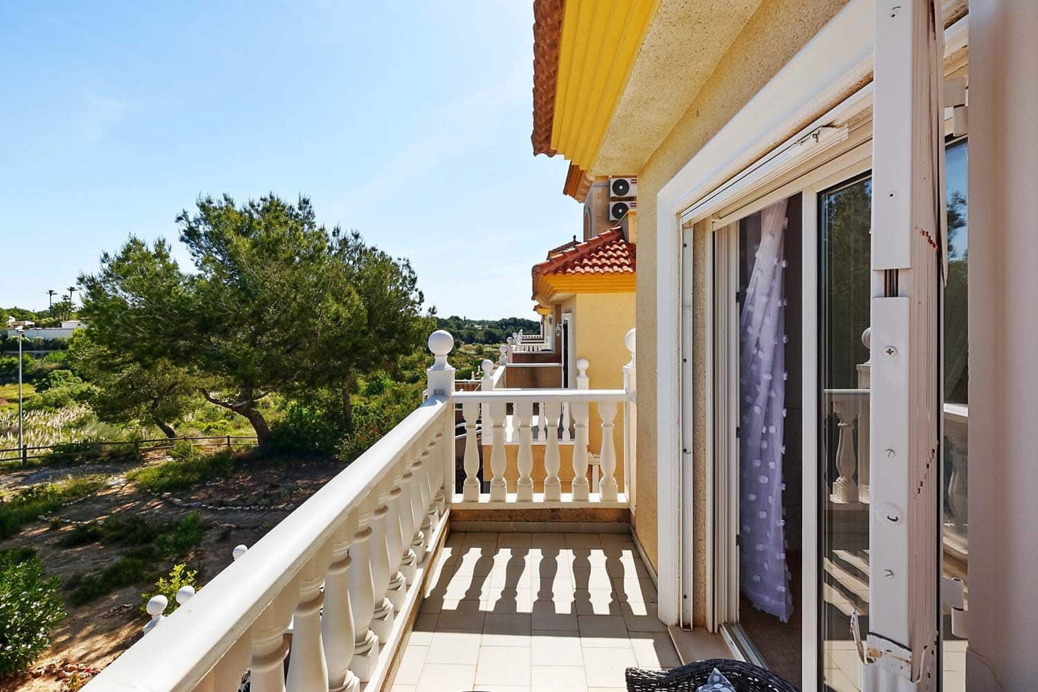 Pareado de 3 habitaciones en Pinar de Campoverde en venta - 210.000 € (Ref: 9820858)