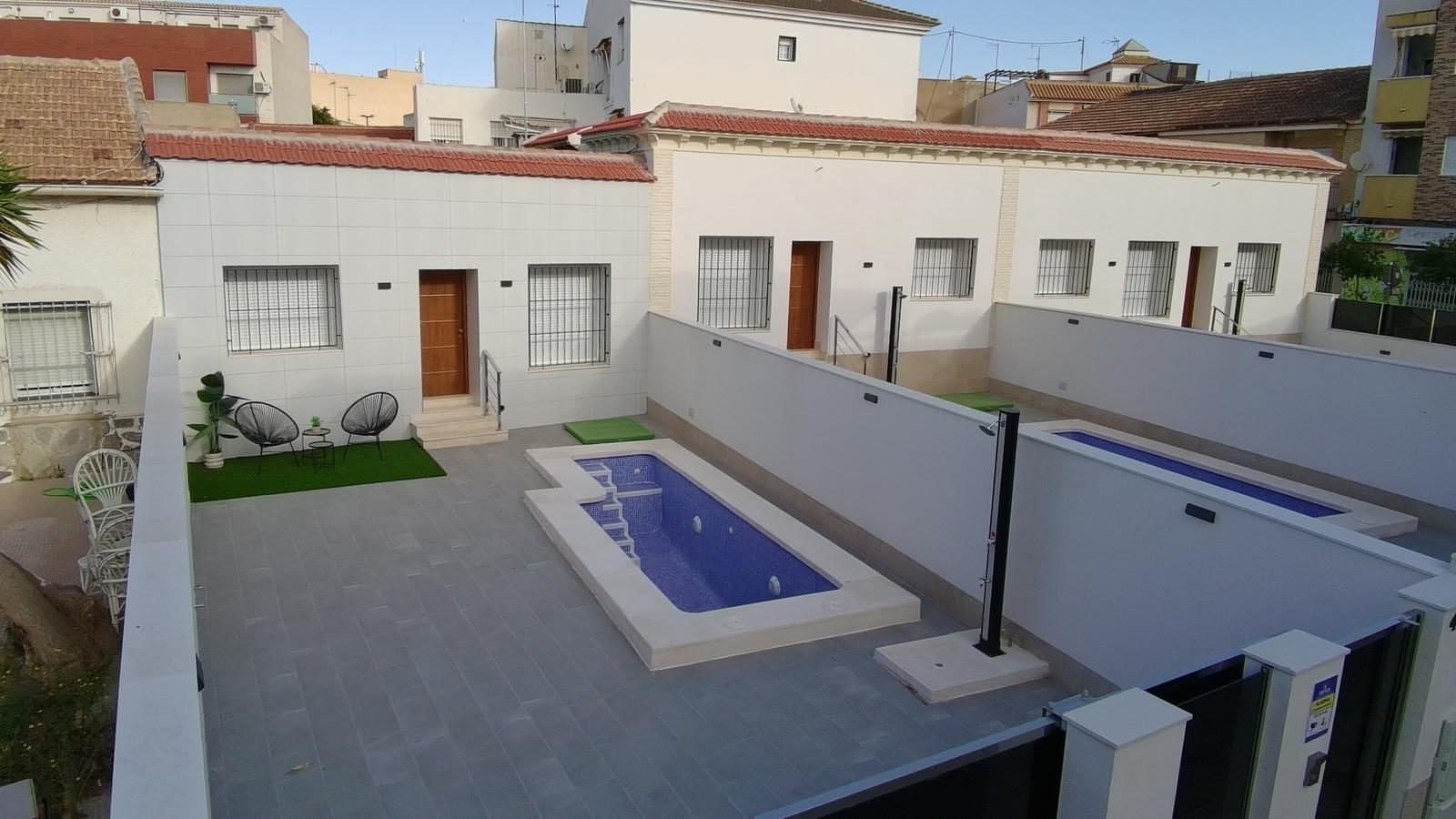 3 bedroom Villa for sale in San Javier with pool - € 270,000 (Ref: 9844649)