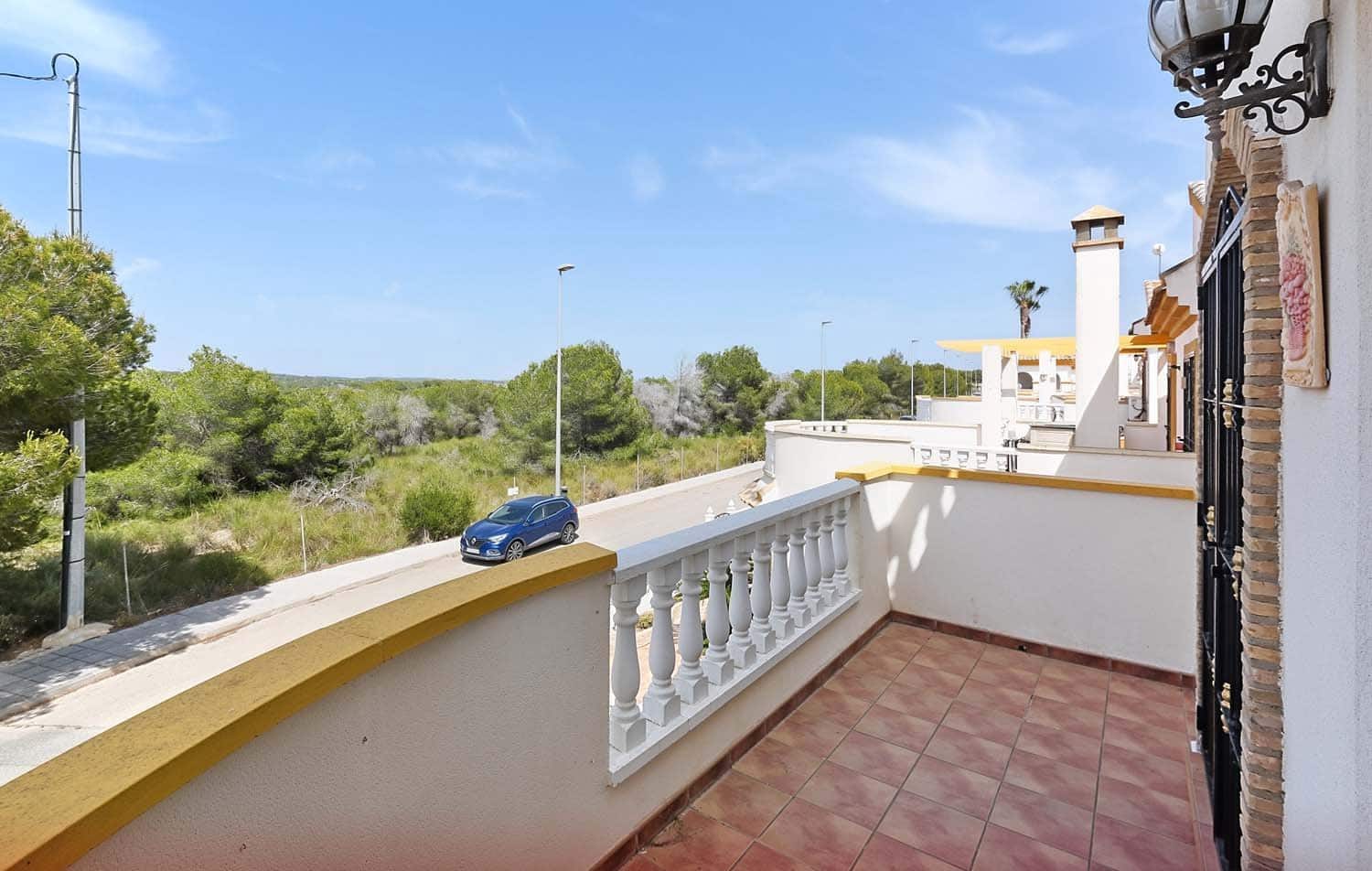 3 bedroom Villa for sale in Pinar de Campoverde with pool - € 290,000 (Ref: 9844651)
