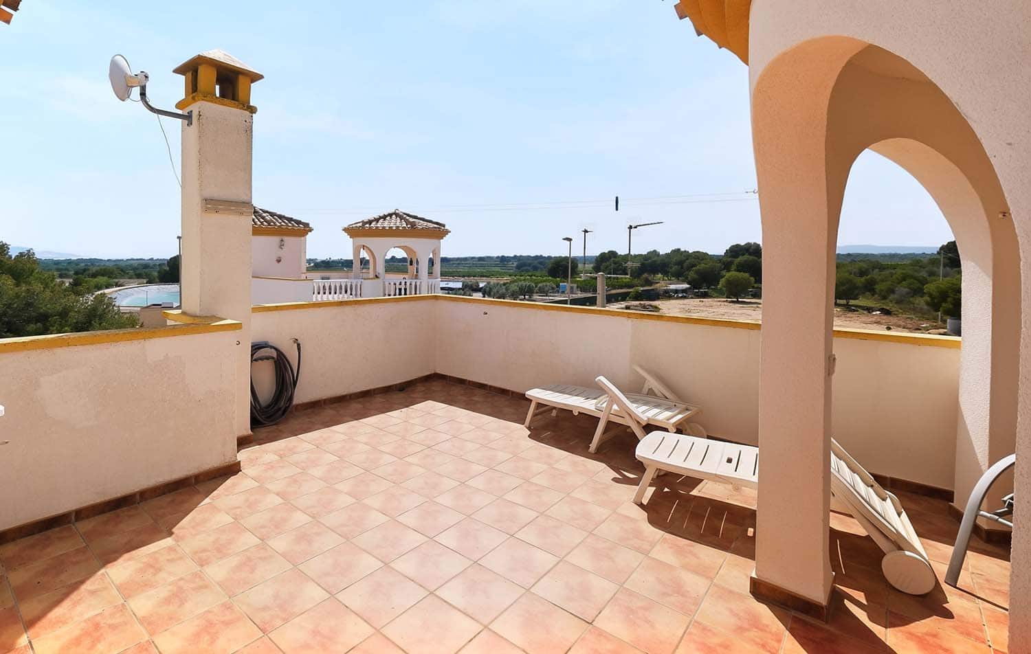3 bedroom Villa for sale in Pinar de Campoverde with pool - € 290,000 (Ref: 9844651)