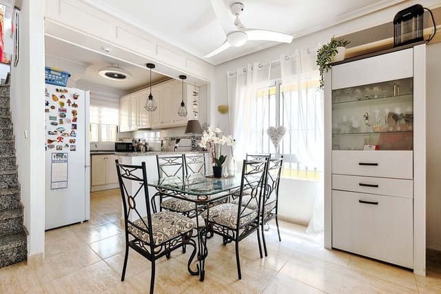 3 makuuhuone Huvila myytävänä paikassa Pinar de Campoverde, Pilar de la Horadada - 265 000 € (Ref: 9847672)