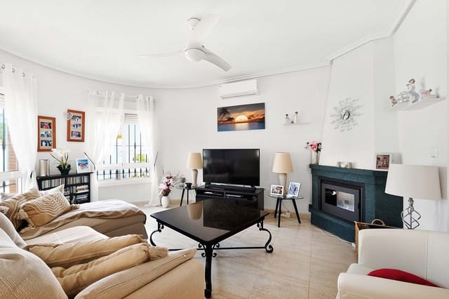 3 makuuhuone Huvila myytävänä paikassa Pinar de Campoverde, Pilar de la Horadada - 265 000 € (Ref: 9847672)