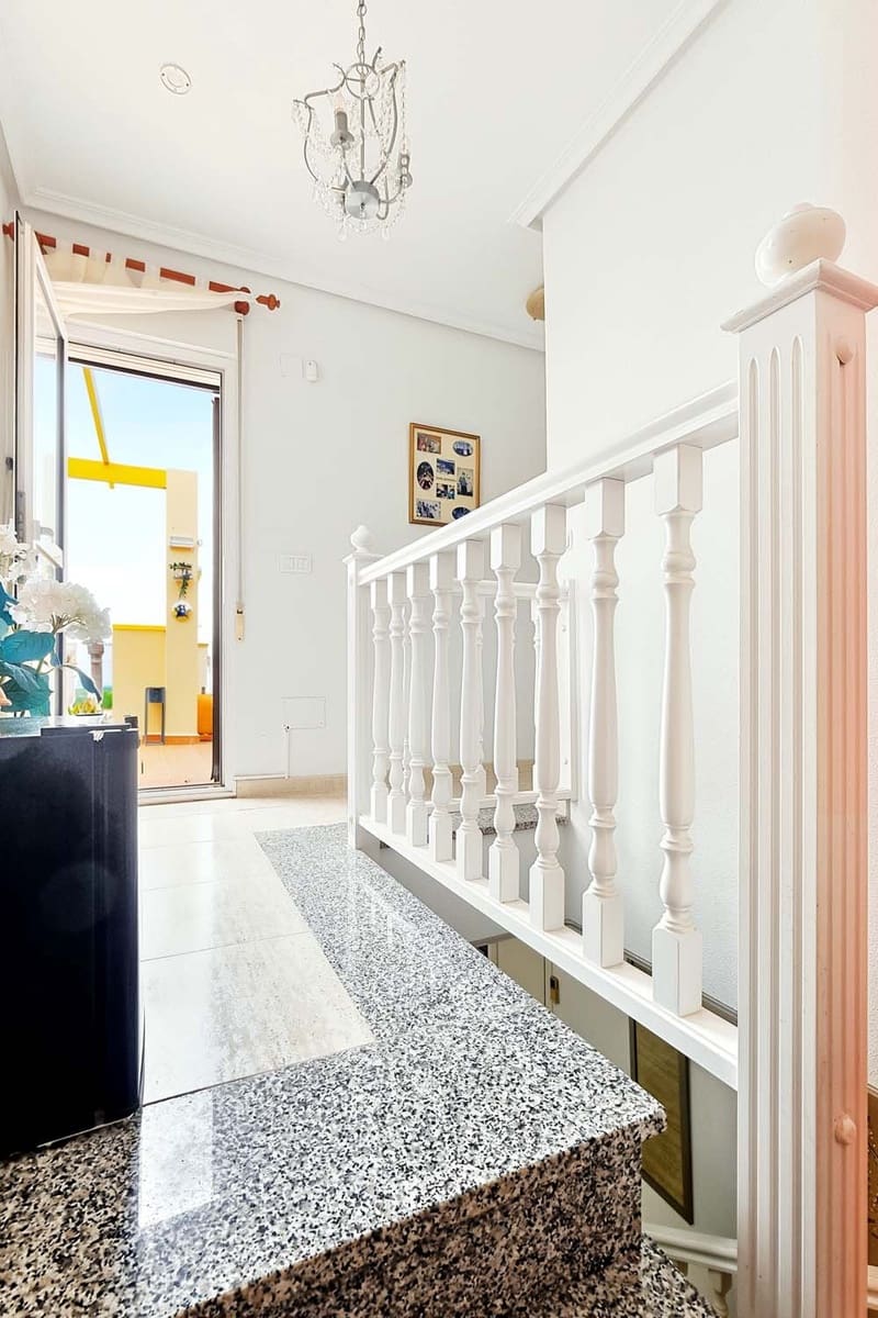 3 makuuhuone Huvila myytävänä paikassa Pinar de Campoverde - 265 000 € (Ref: 9847672)