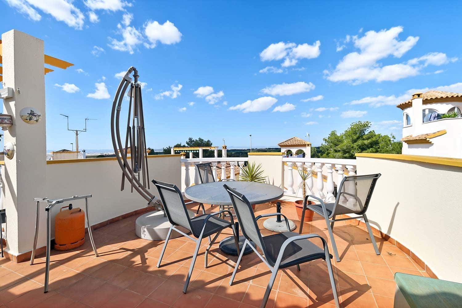 3 makuuhuone Huvila myytävänä paikassa Pinar de Campoverde - 265 000 € (Ref: 9847672)
