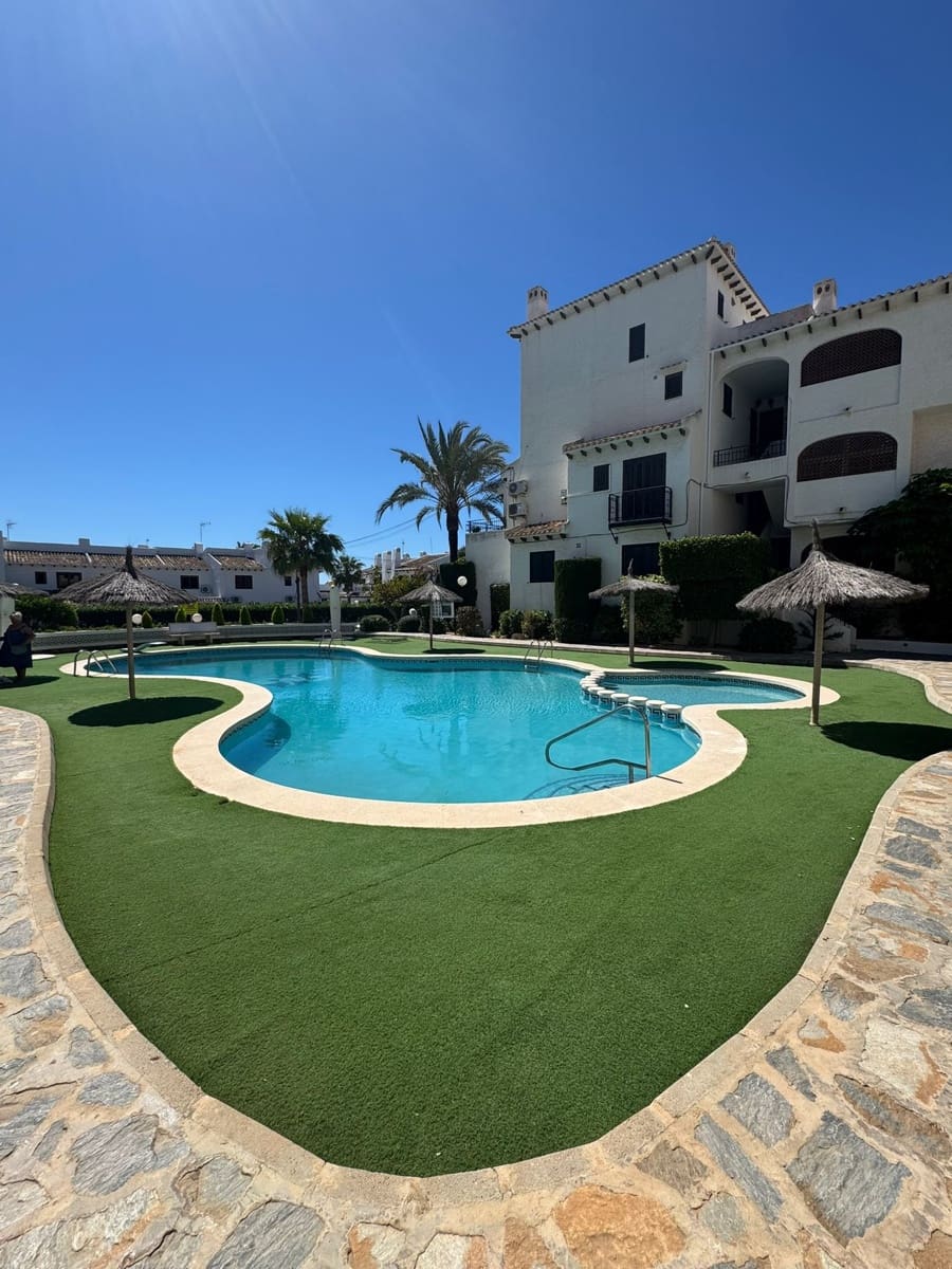 2 bedroom Apartment for sale in Cabo Roig - € 205,000 (Ref: 9847852)