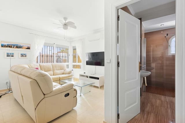 3 soveværelse Villa til salg i Pinar de Campoverde, Pilar de la Horadada med swimmingpool - € 320.000 (Ref: 9850370)