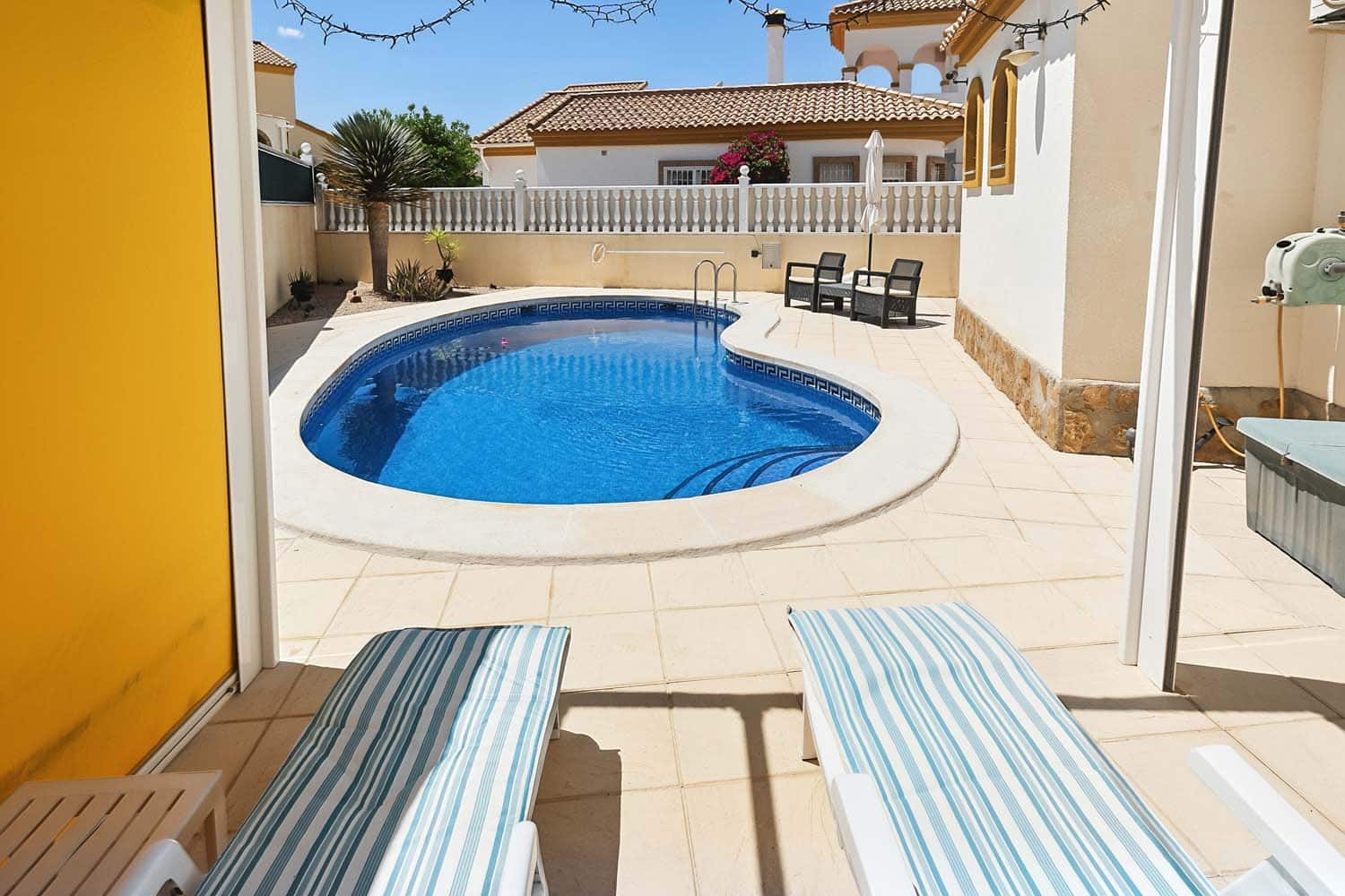 3 bedroom Villa for sale in Pinar de Campoverde with pool - € 320,000 (Ref: 9850370)