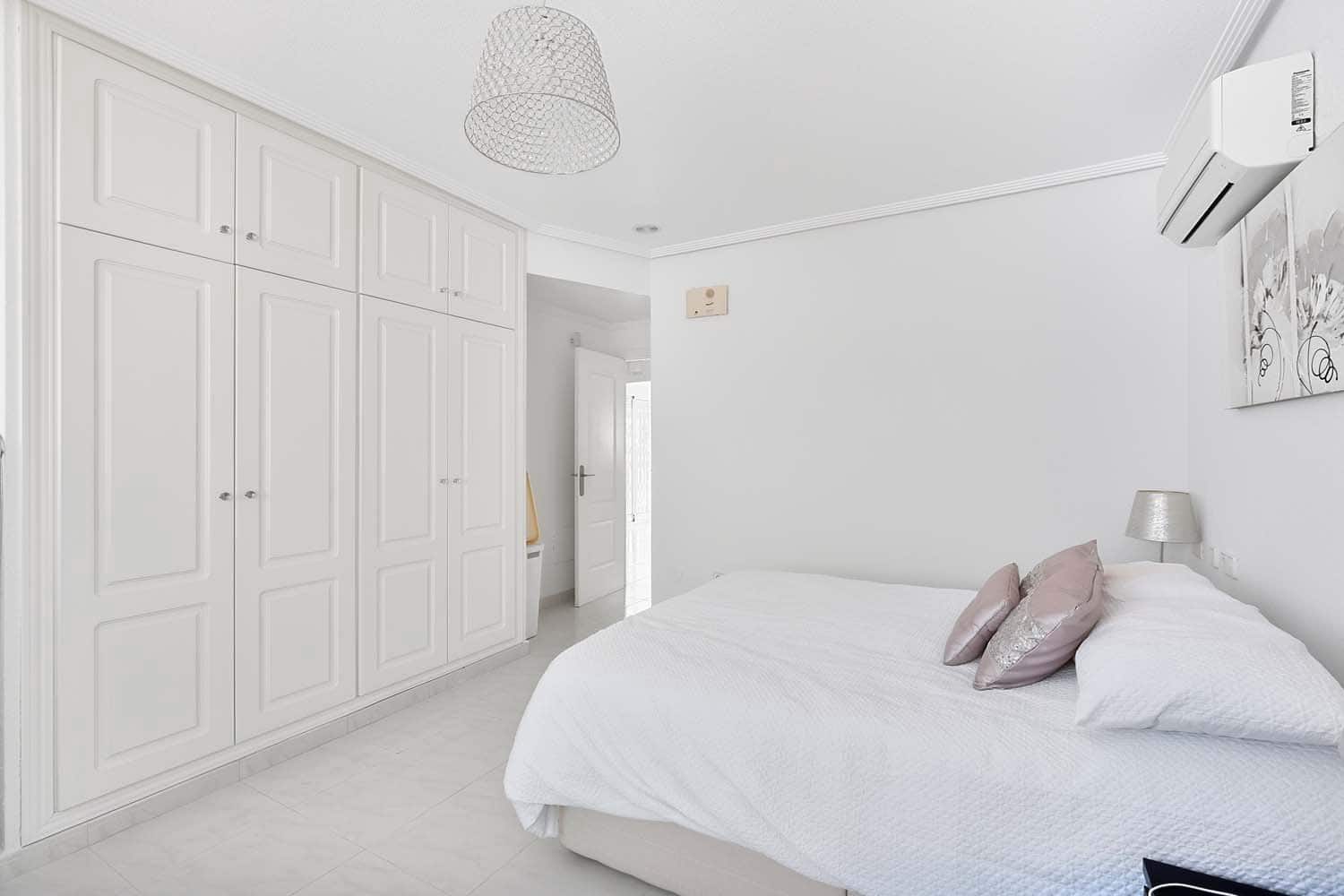 5 quarto Moradia para venda em Pinar de Campoverde com piscina - 499 000 € (Ref: 9852123)