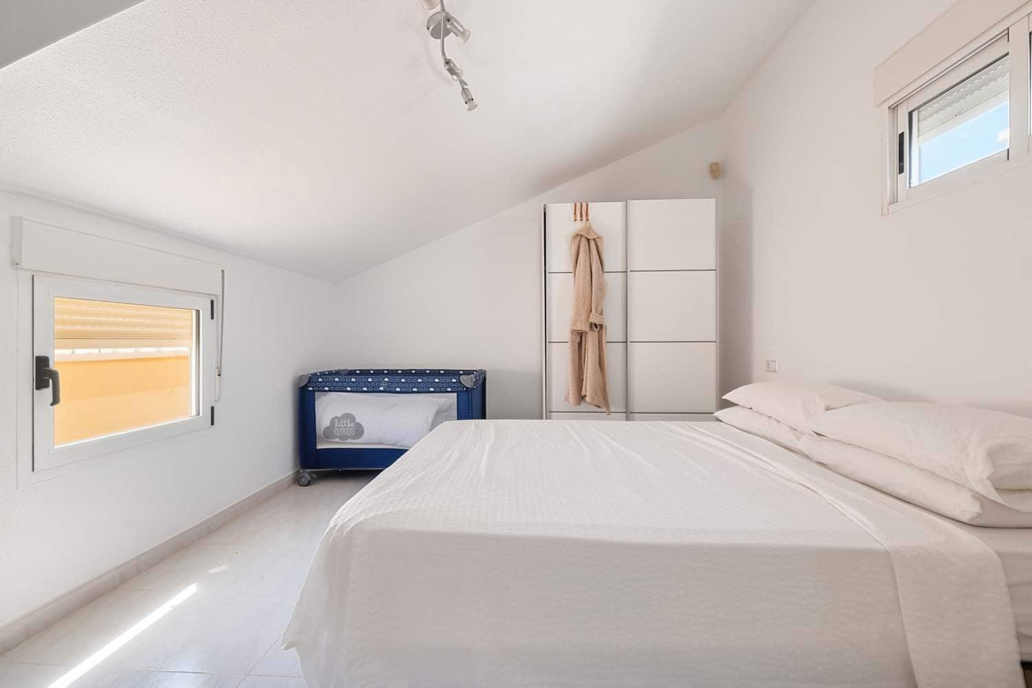 5 quarto Moradia para venda em Pinar de Campoverde com piscina - 499 000 € (Ref: 9852123)