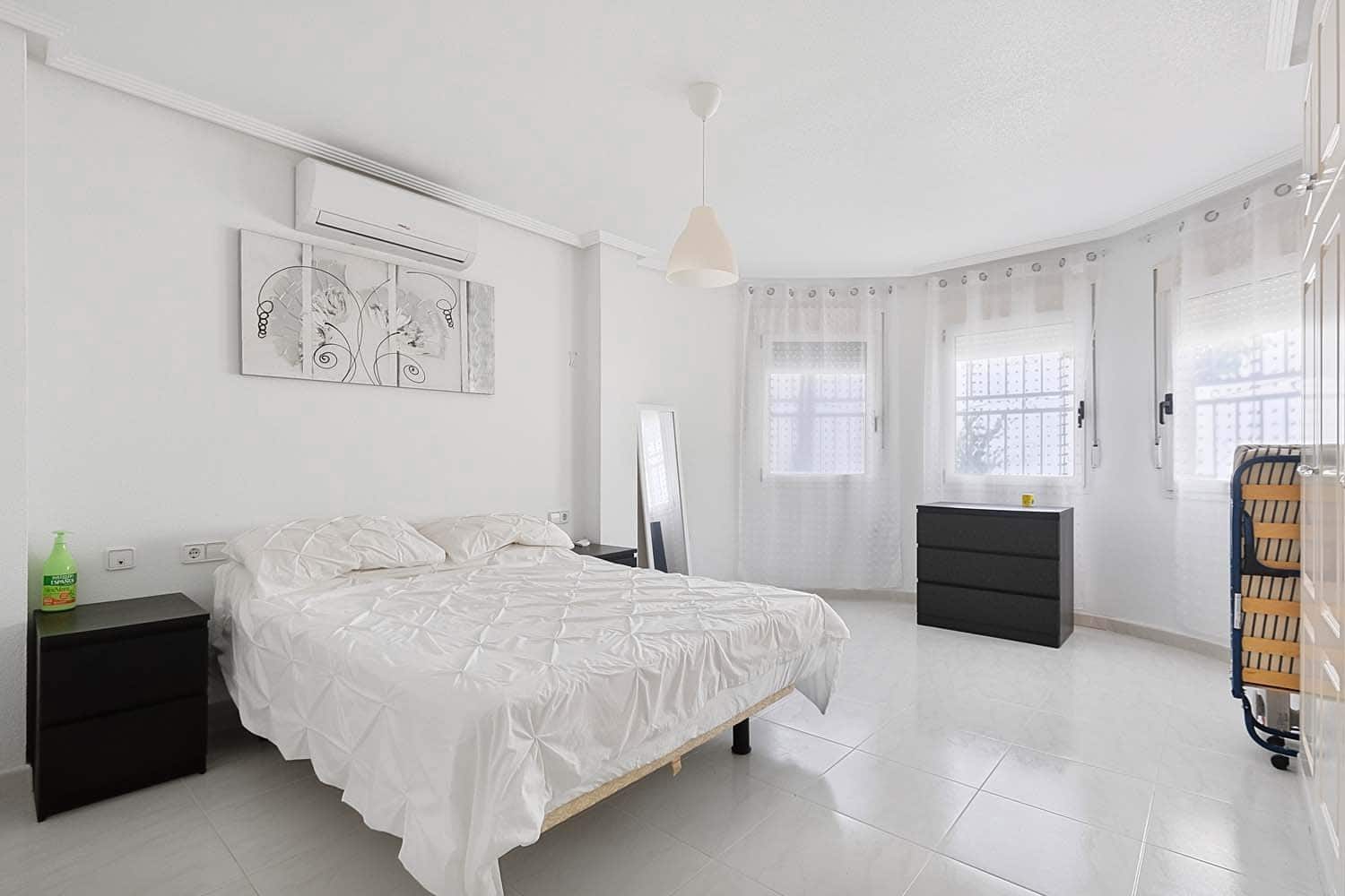 5 quarto Moradia para venda em Pinar de Campoverde com piscina - 499 000 € (Ref: 9852123)