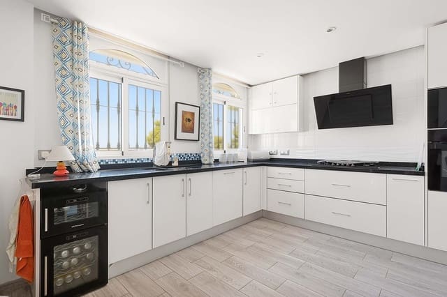 2 soveværelse Villa til salg i Pinar de Campoverde, Pilar de la Horadada med swimmingpool - € 299.500 (Ref: 9858276)