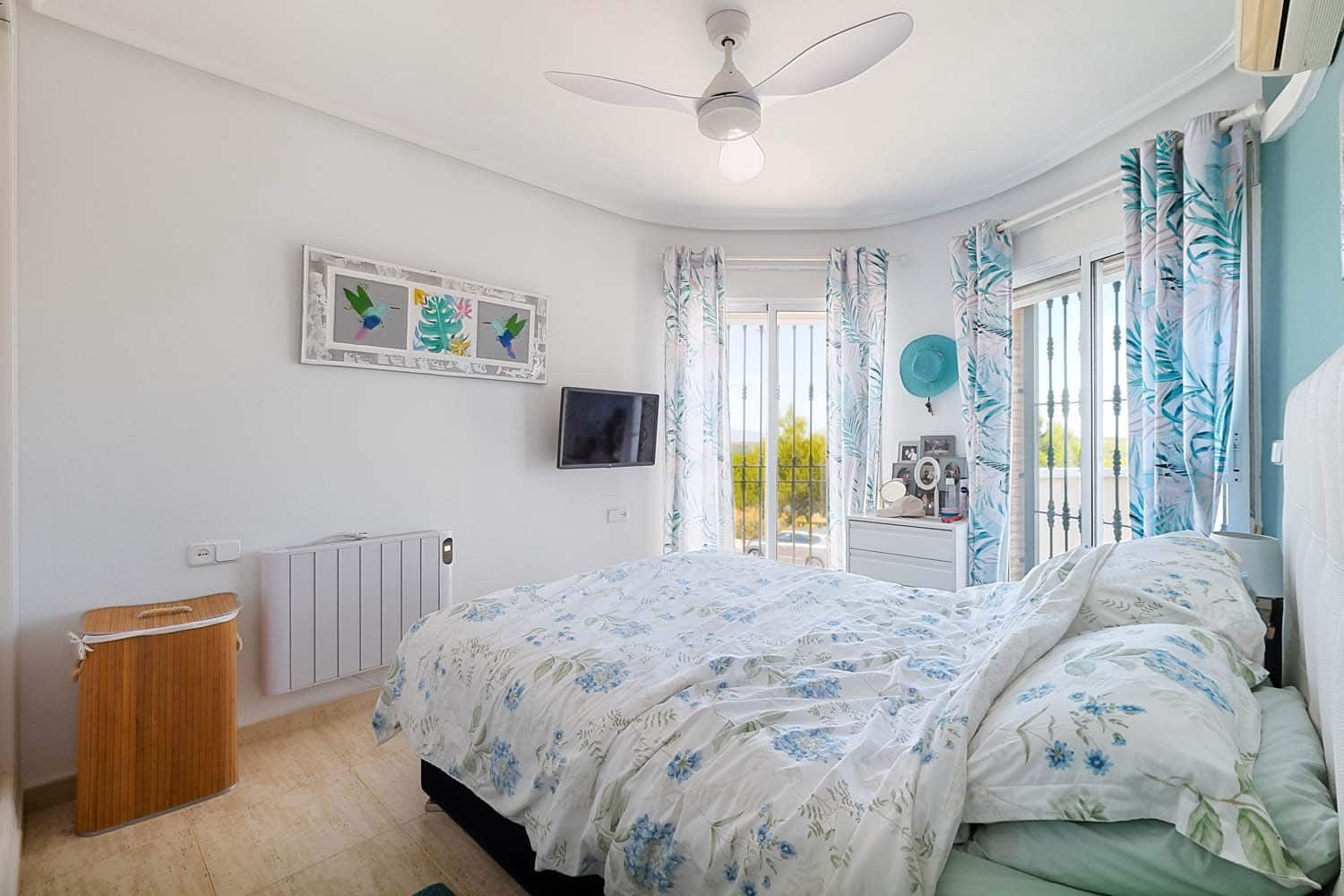 2 bedroom Villa for sale in Pinar de Campoverde with pool - € 299,500 (Ref: 9858276)