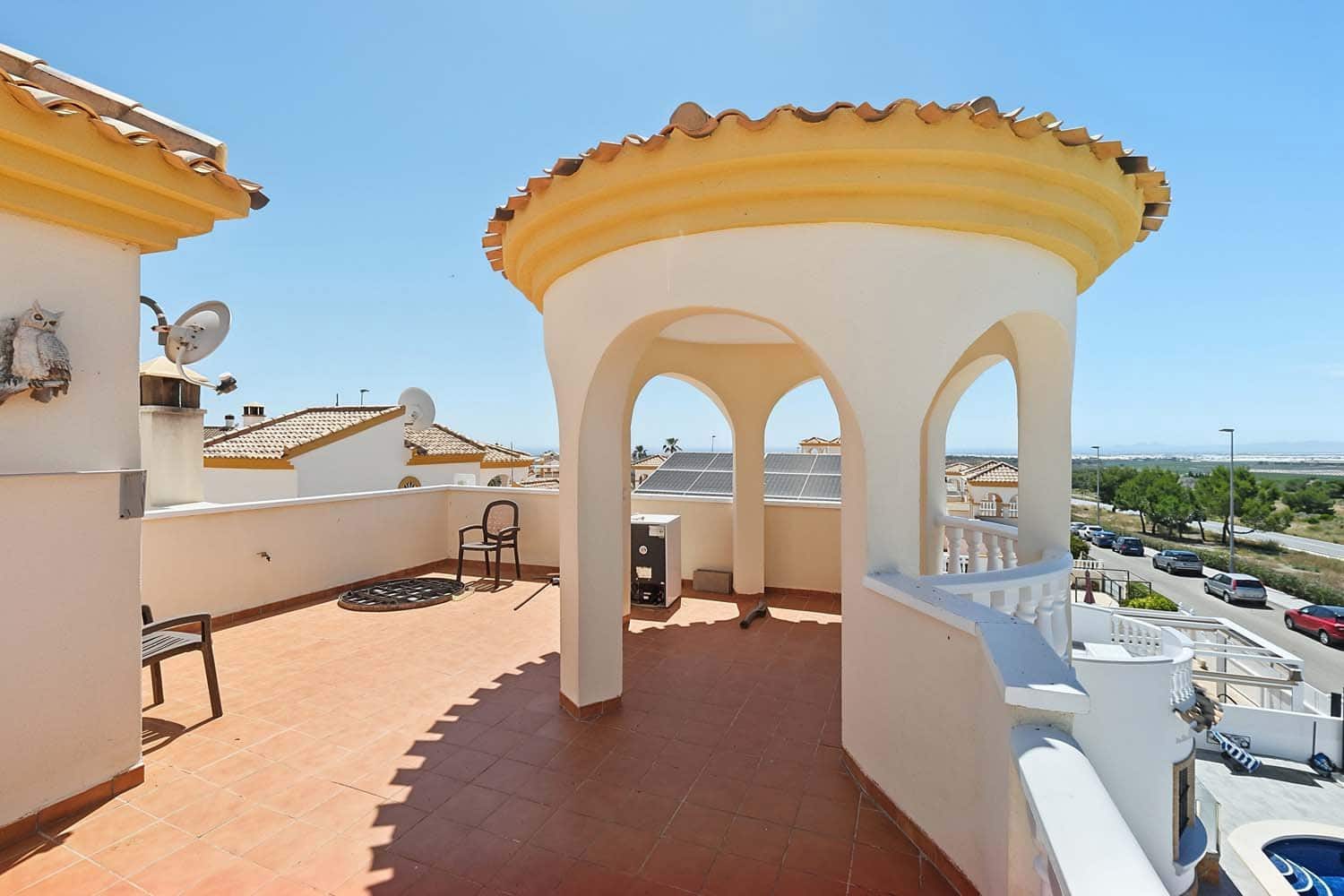 2 bedroom Villa for sale in Pinar de Campoverde with pool - € 299,500 (Ref: 9858276)