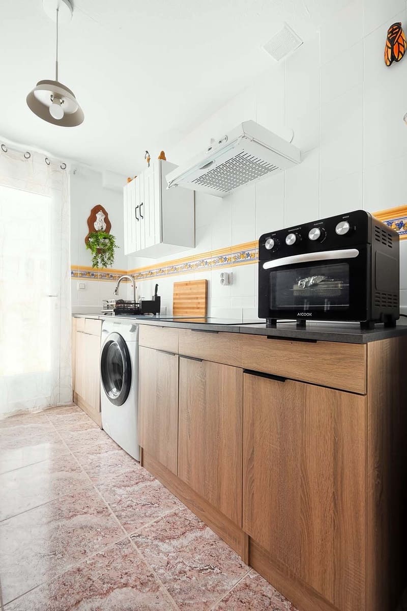 3 bedroom Townhouse for sale in Villamartin - € 179,900 (Ref: 9867688)