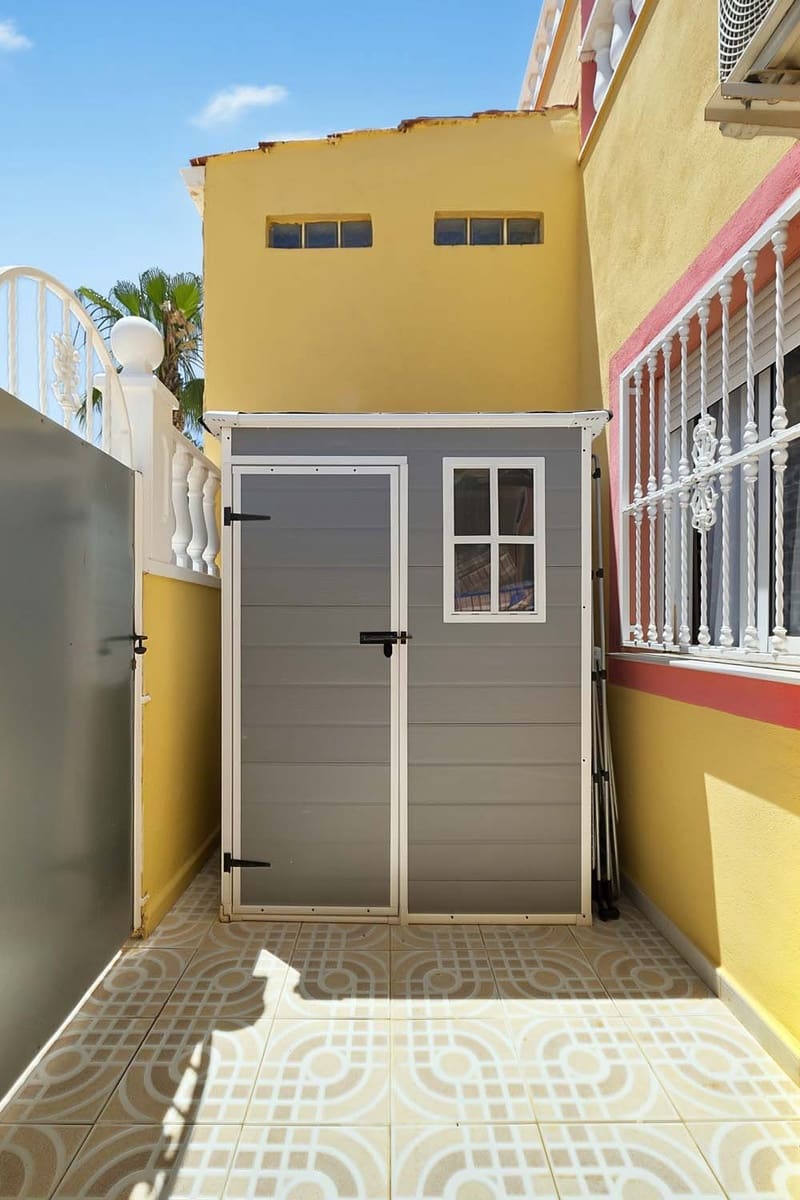 3 bedroom Townhouse for sale in Villamartin - € 179,900 (Ref: 9867688)