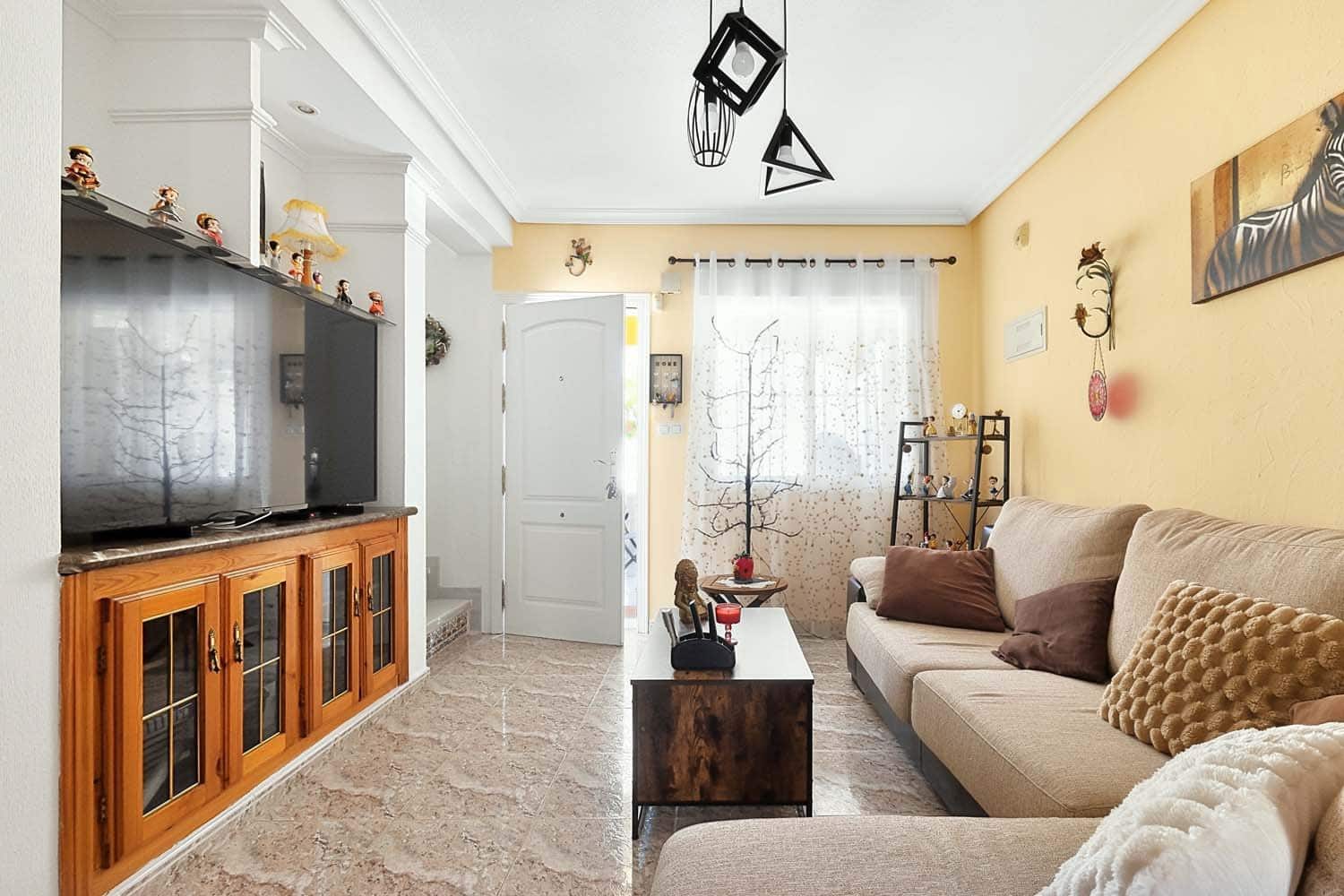 3 bedroom Townhouse for sale in Villamartin - € 179,900 (Ref: 9867688)