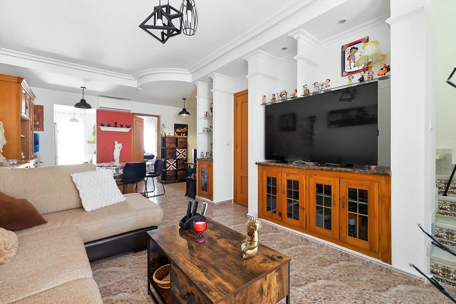 3 bedroom Townhouse for sale in Villamartin - € 179,900 (Ref: 9867688)