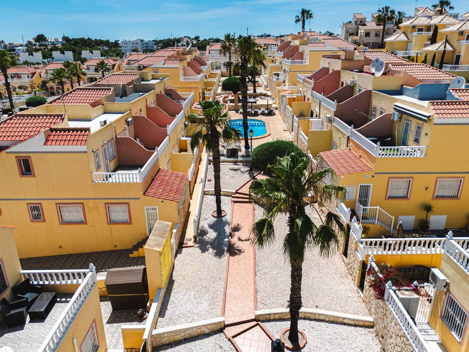 3 bedroom Townhouse for sale in Villamartin - € 179,900 (Ref: 9867688)