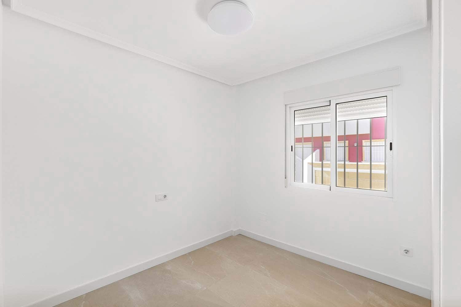2 bedroom Apartment for sale in El Mojon - € 225,000 (Ref: 9875793)