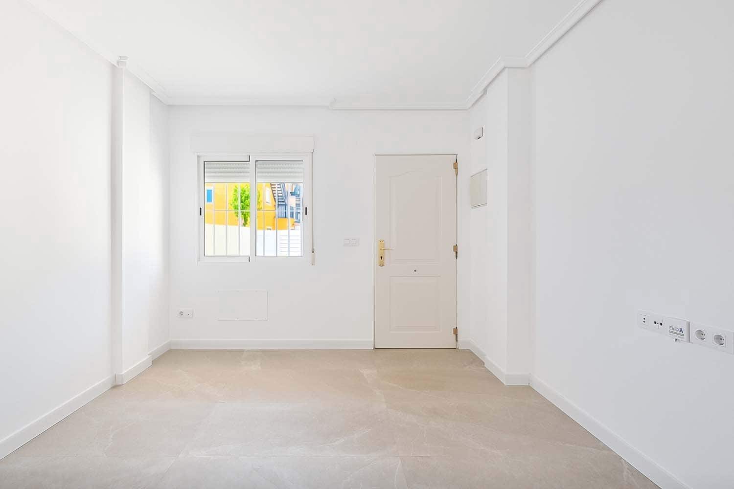 2 bedroom Apartment for sale in El Mojon - € 225,000 (Ref: 9875793)