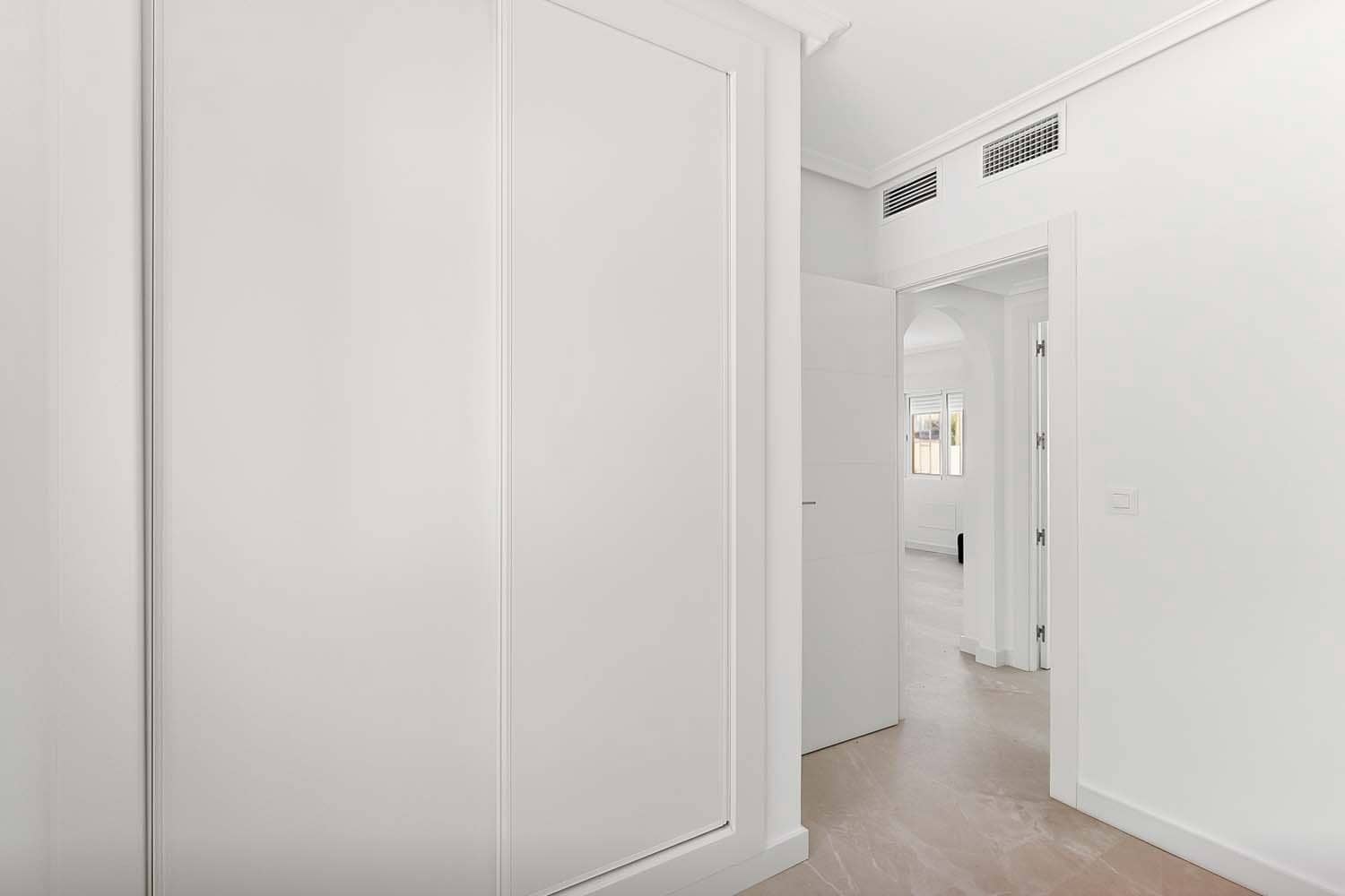 2 bedroom Apartment for sale in El Mojon - € 225,000 (Ref: 9875793)