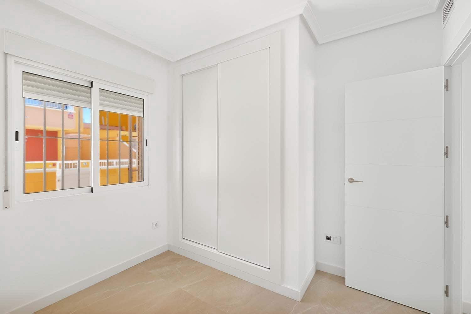 2 bedroom Apartment for sale in El Mojon - € 225,000 (Ref: 9875793)