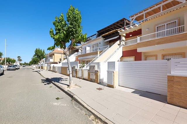 2 makuuhuone Huoneisto myytävänä paikassa El Mojon, Pilar de la Horadada - 225 000 € (Ref: 9875793)