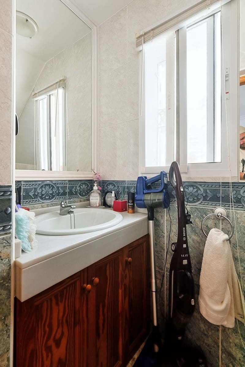 2 makuuhuone Omakotitalo myytävänä paikassa Pinar de Campoverde - 160 000 € (Ref: 9879726)