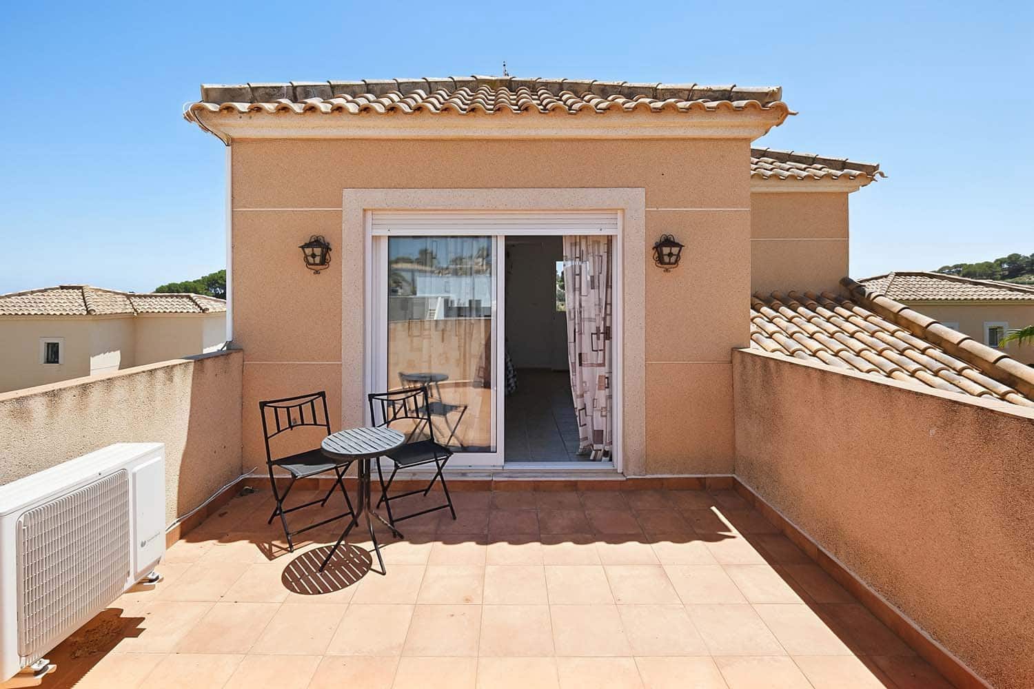 Chalet de 3 habitaciones en Pinar de Campoverde en venta - 249.000 € (Ref: 9889149)