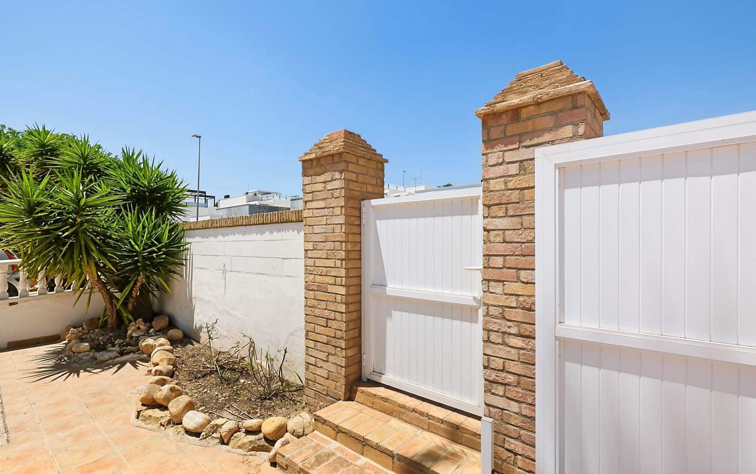 Chalet de 3 habitaciones en Pinar de Campoverde en venta - 249.000 € (Ref: 9889149)