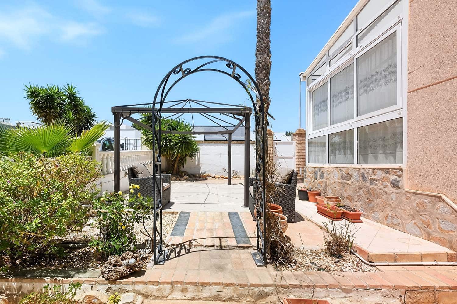 Chalet de 3 habitaciones en Pinar de Campoverde en venta - 249.000 € (Ref: 9889149)
