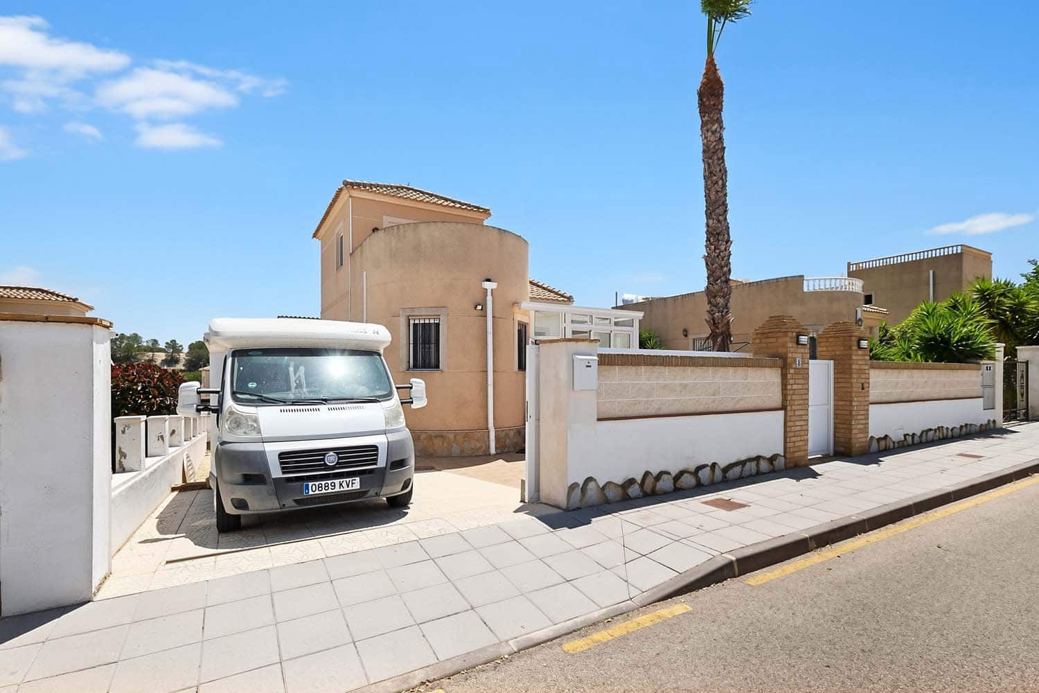 Chalet de 3 habitaciones en Pinar de Campoverde en venta - 249.000 € (Ref: 9889149)