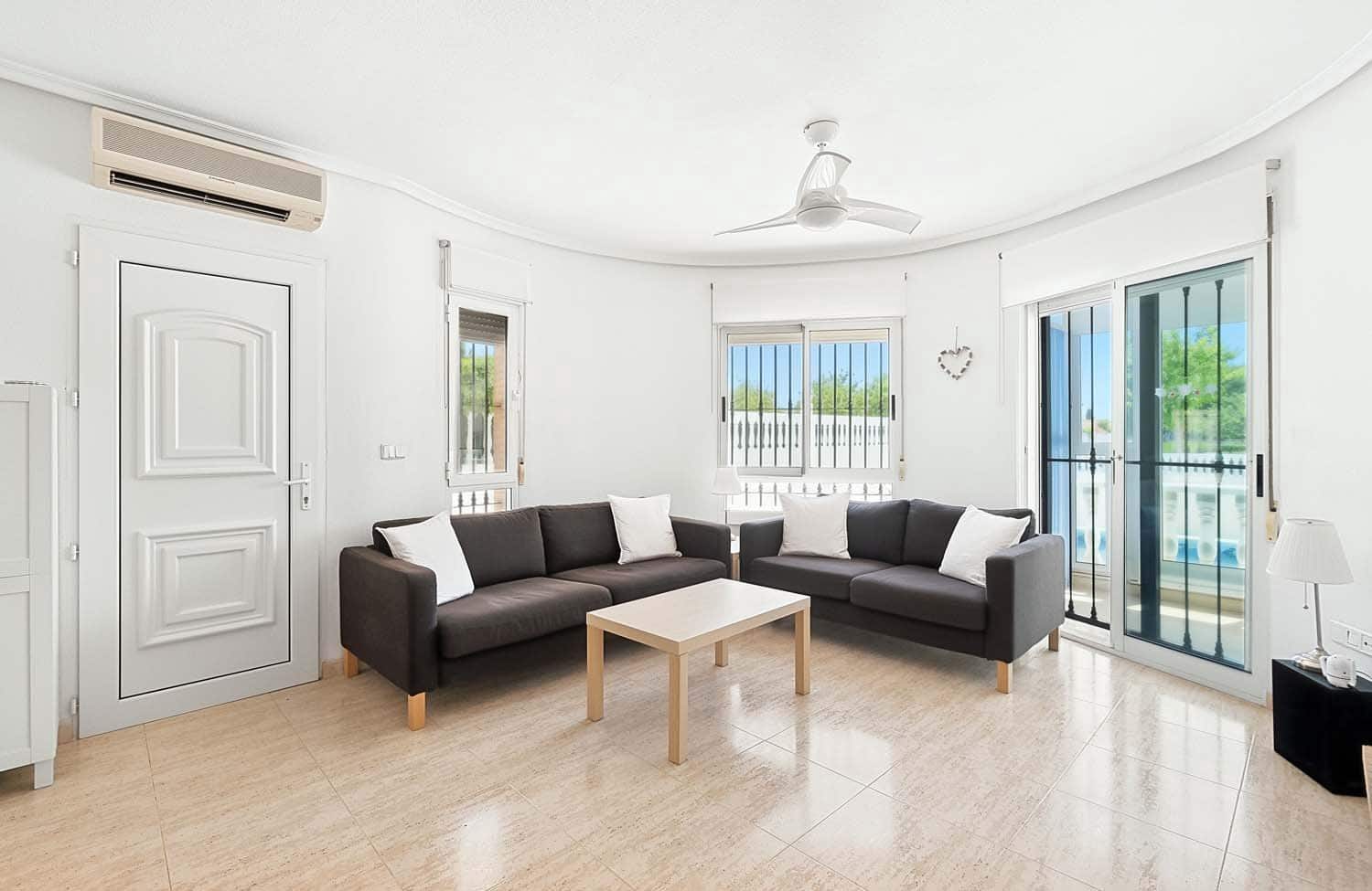 3 soverom Villa til salgs i Pinar de Campoverde med svømmebasseng - € 320 000 (Ref: 9894893)