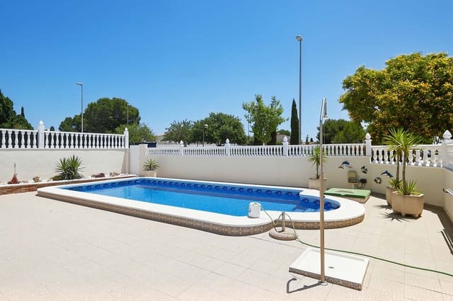 3 soverom Villa til salgs i Pinar de Campoverde, Pilar de la Horadada med svømmebasseng - € 320 000 (Ref: 9894893)