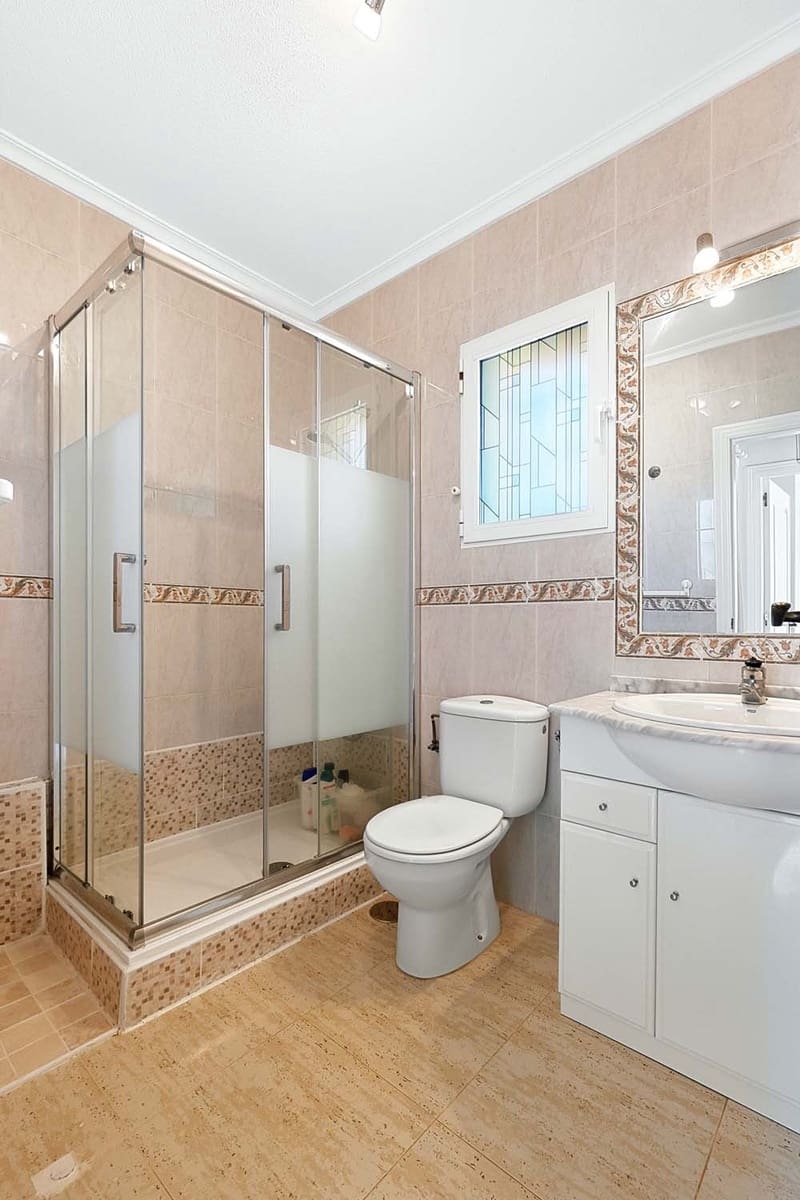 3 soverom Villa til salgs i Pinar de Campoverde med svømmebasseng - € 320 000 (Ref: 9894893)