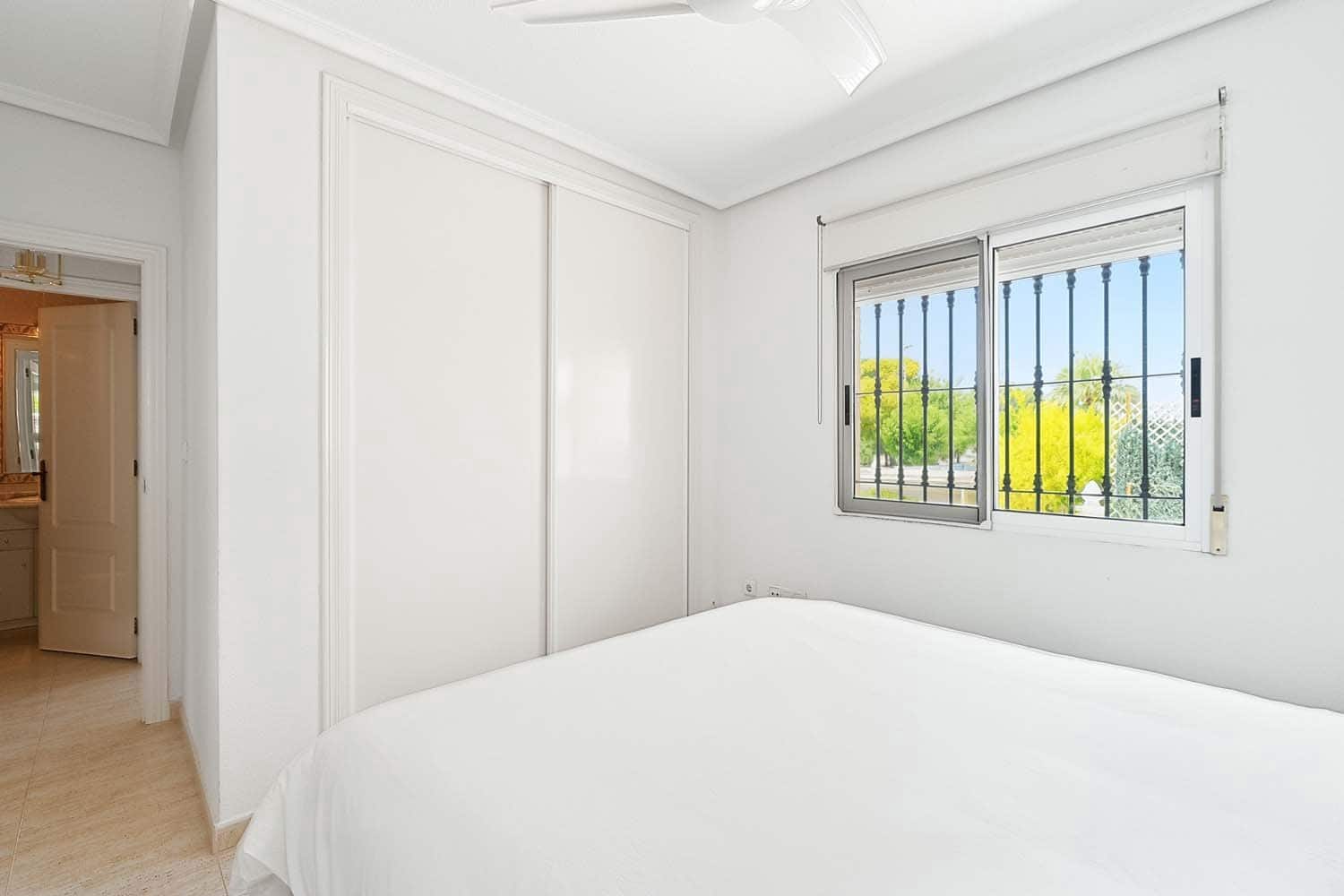3 soverom Villa til salgs i Pinar de Campoverde med svømmebasseng - € 320 000 (Ref: 9894893)