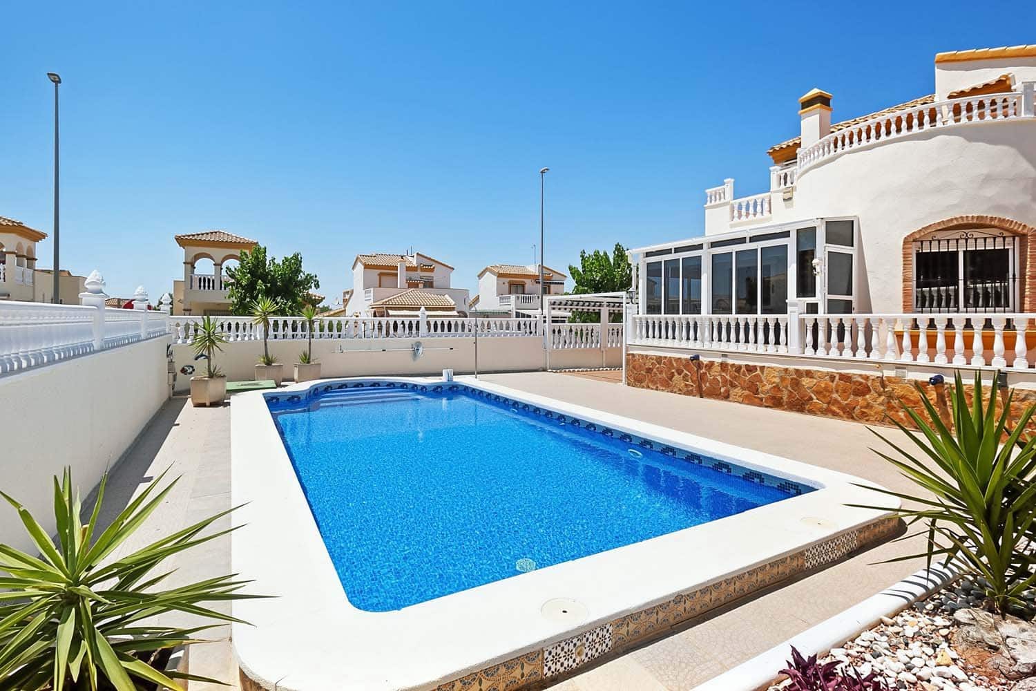 3 soverom Villa til salgs i Pinar de Campoverde med svømmebasseng - € 320 000 (Ref: 9894893)