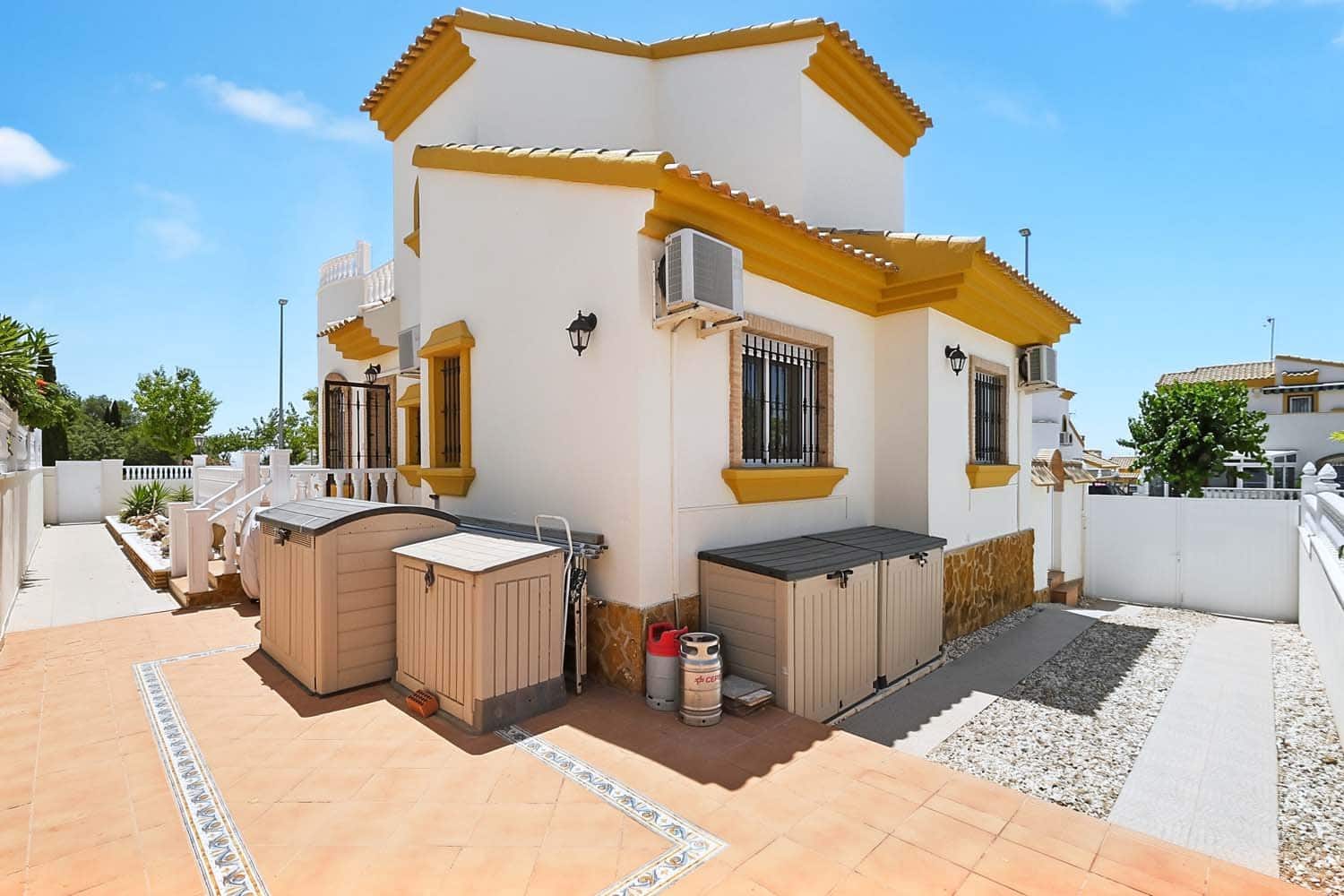 3 soverom Villa til salgs i Pinar de Campoverde med svømmebasseng - € 320 000 (Ref: 9894893)