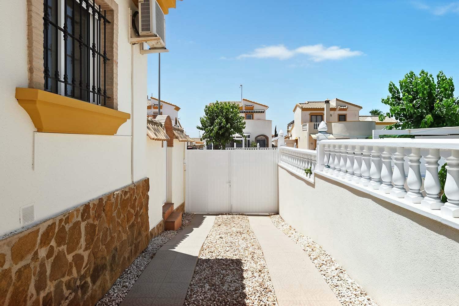 3 soverom Villa til salgs i Pinar de Campoverde med svømmebasseng - € 320 000 (Ref: 9894893)